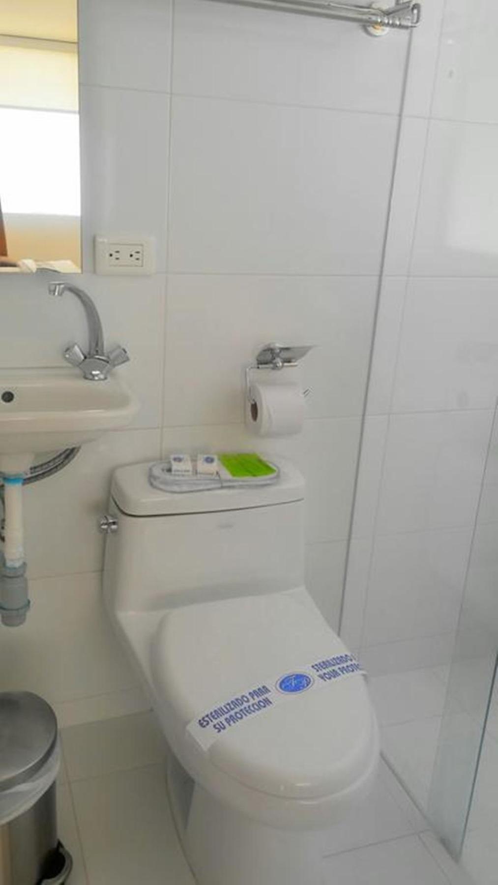 Hotel Fontanar Usaquen Bogota Bagian luar foto